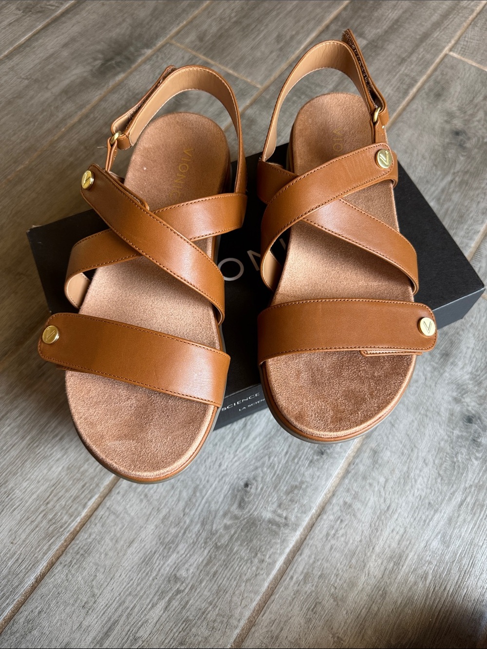 Vionic Cypress, tan, leather. S 8 1/2